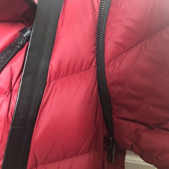 Like New Mackage Qeren  Rasberry  Convertible Quilted Down Jacket Size XXS - Picture 7 of 16